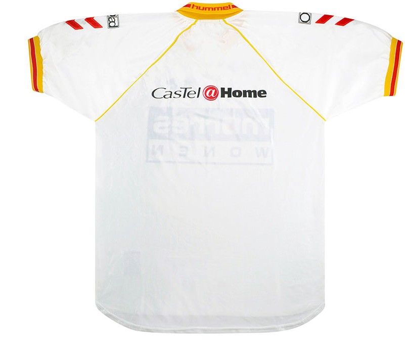 Go Ahead Eagles 1999-00 Away Kit
