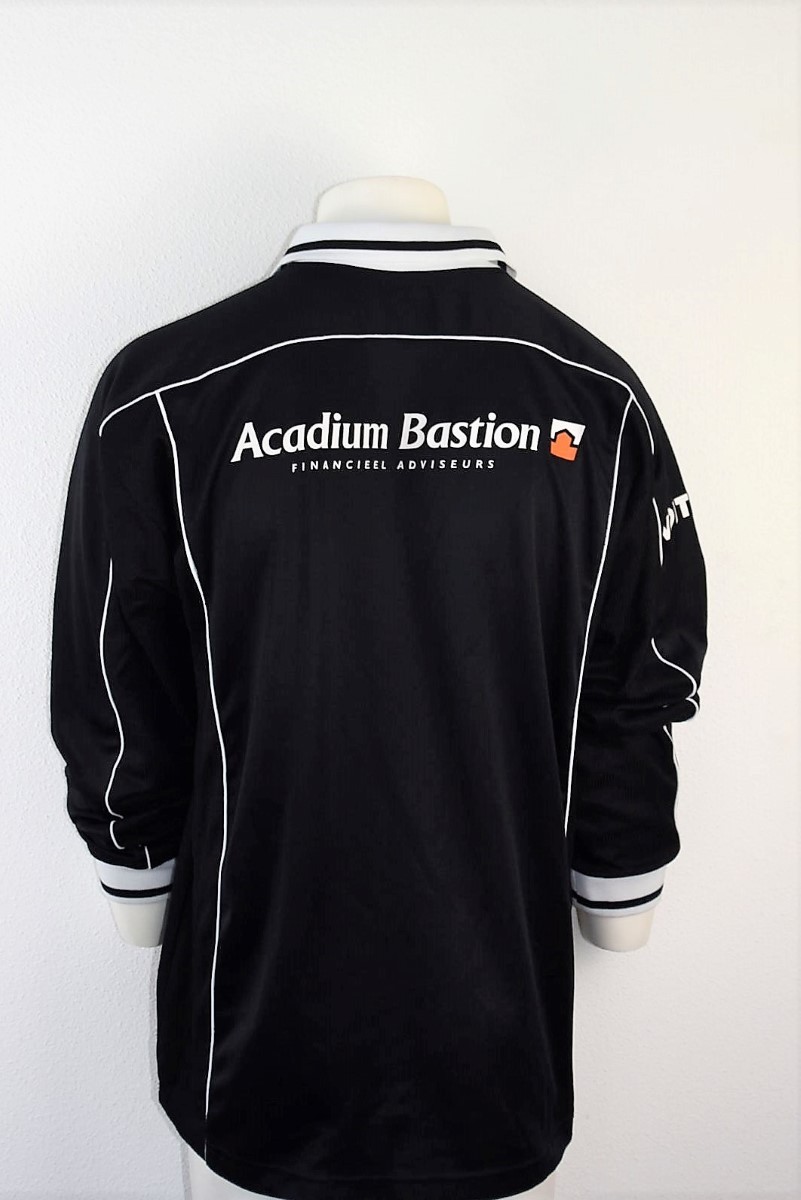 Go Ahead Eagles 2001-02 Away Kit