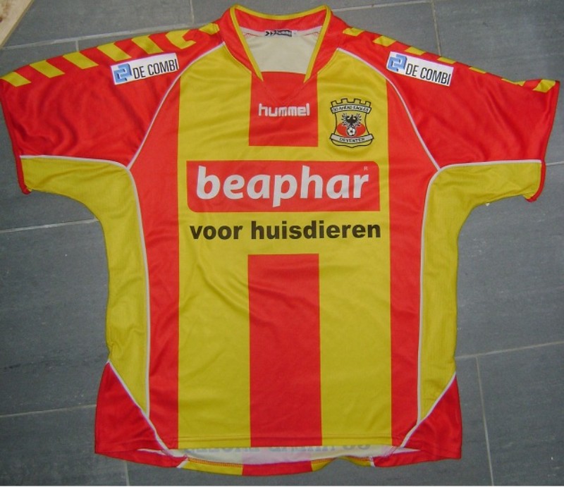 Go Ahead Eagles 2007-08 Home 2 Kit