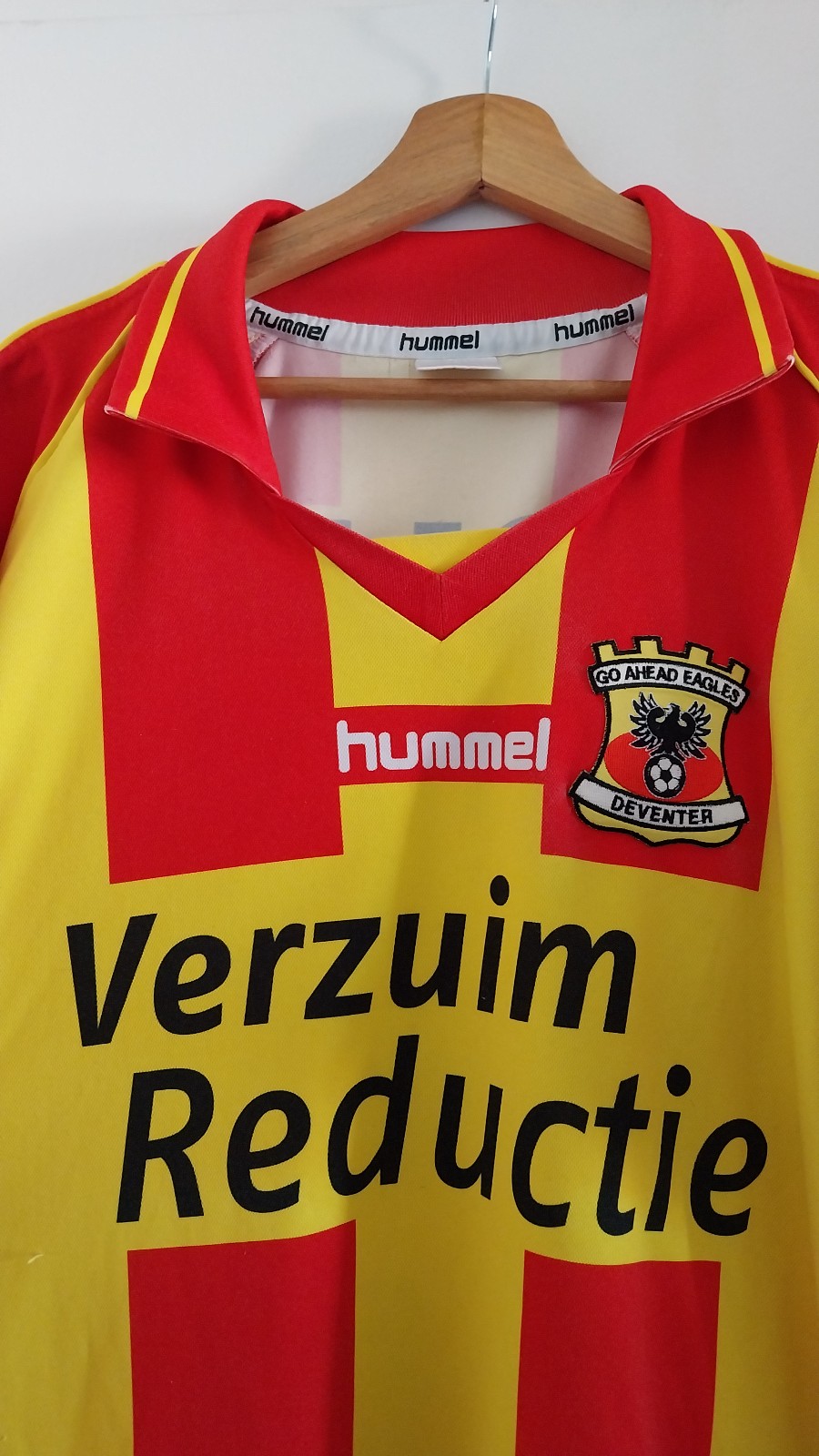 Go Ahead Eagles 2008-09 Home Kit