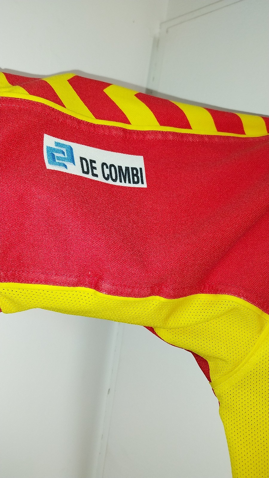 Go Ahead Eagles 2008-09 Home Kit