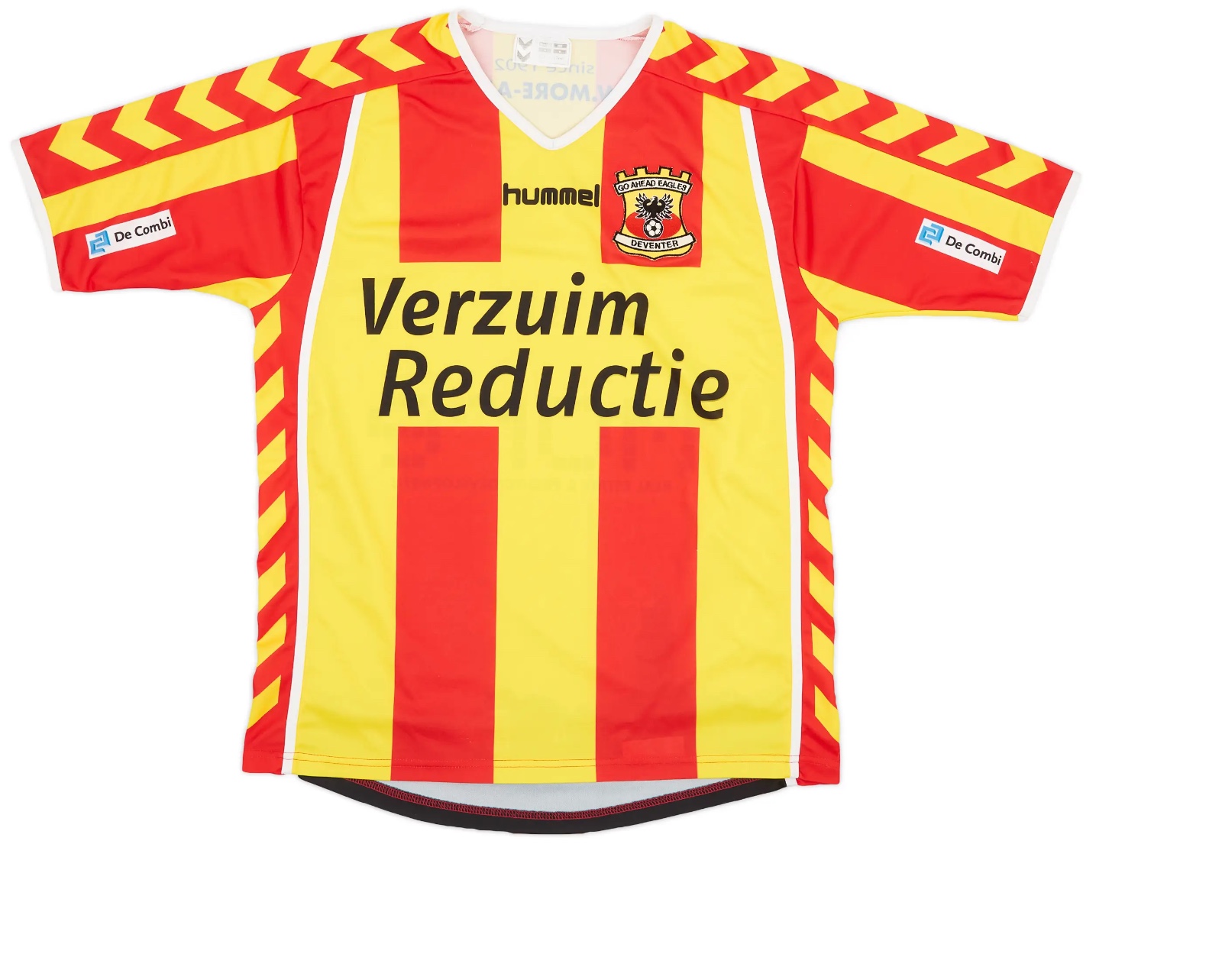 Go Ahead Eagles 2009-10 Home Kit