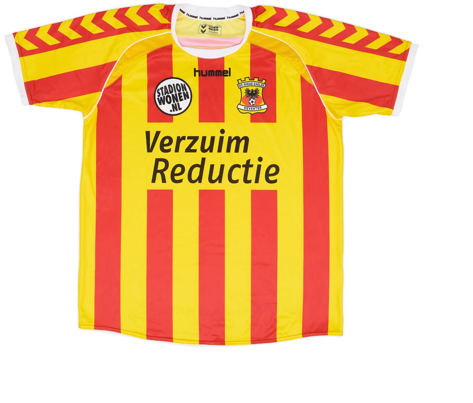 Go Ahead Eagles 2010-11 Home Kit