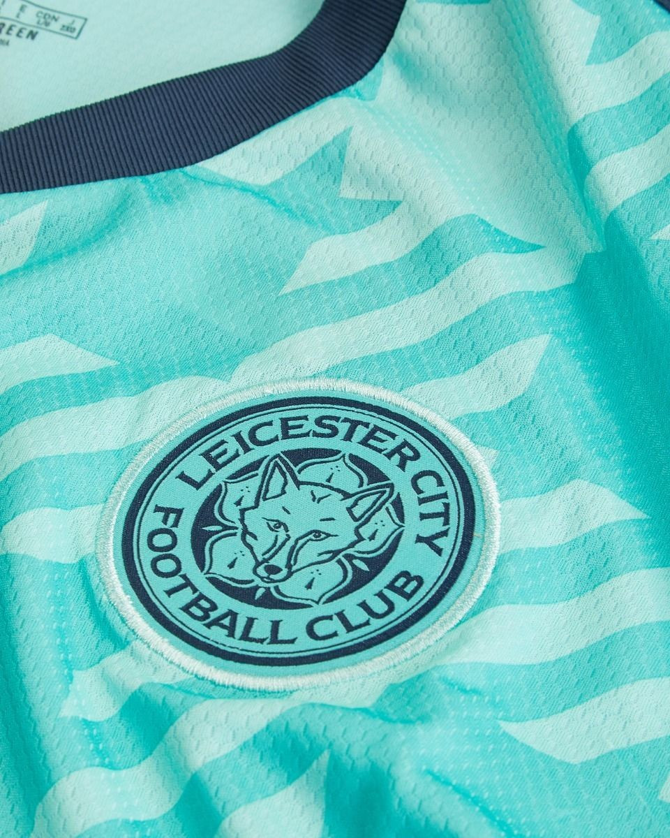 Leicester City 2021-22 Away Kit