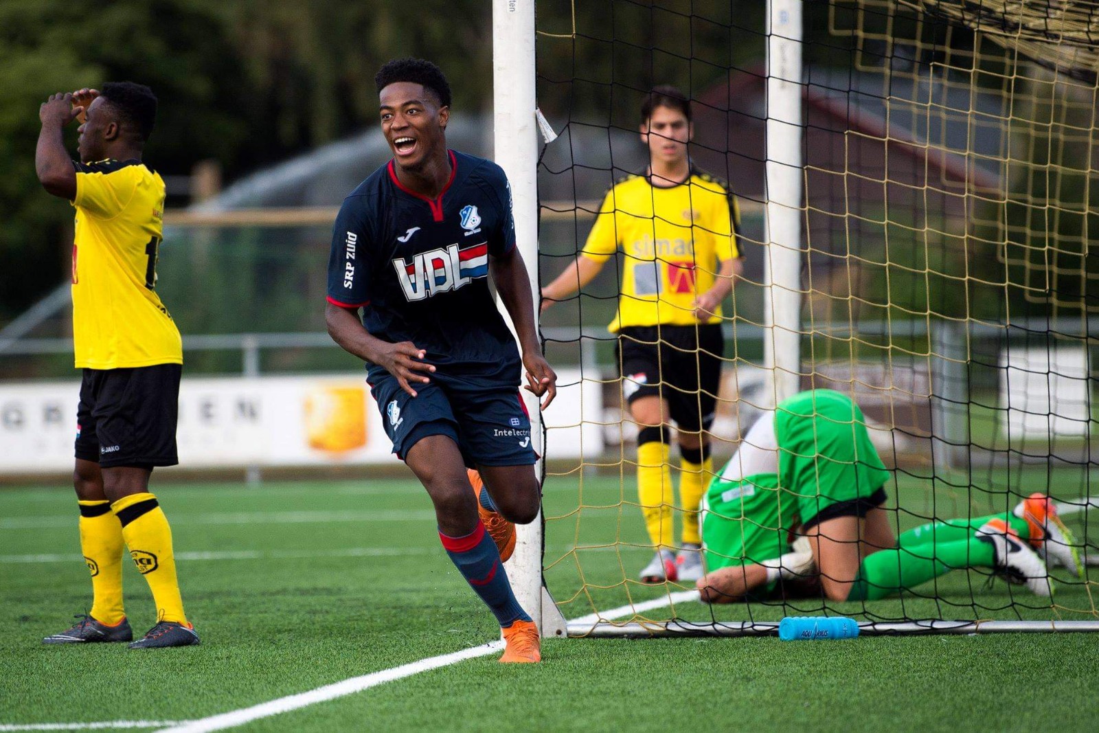 FC Eindhoven 2018-19 Away Kit