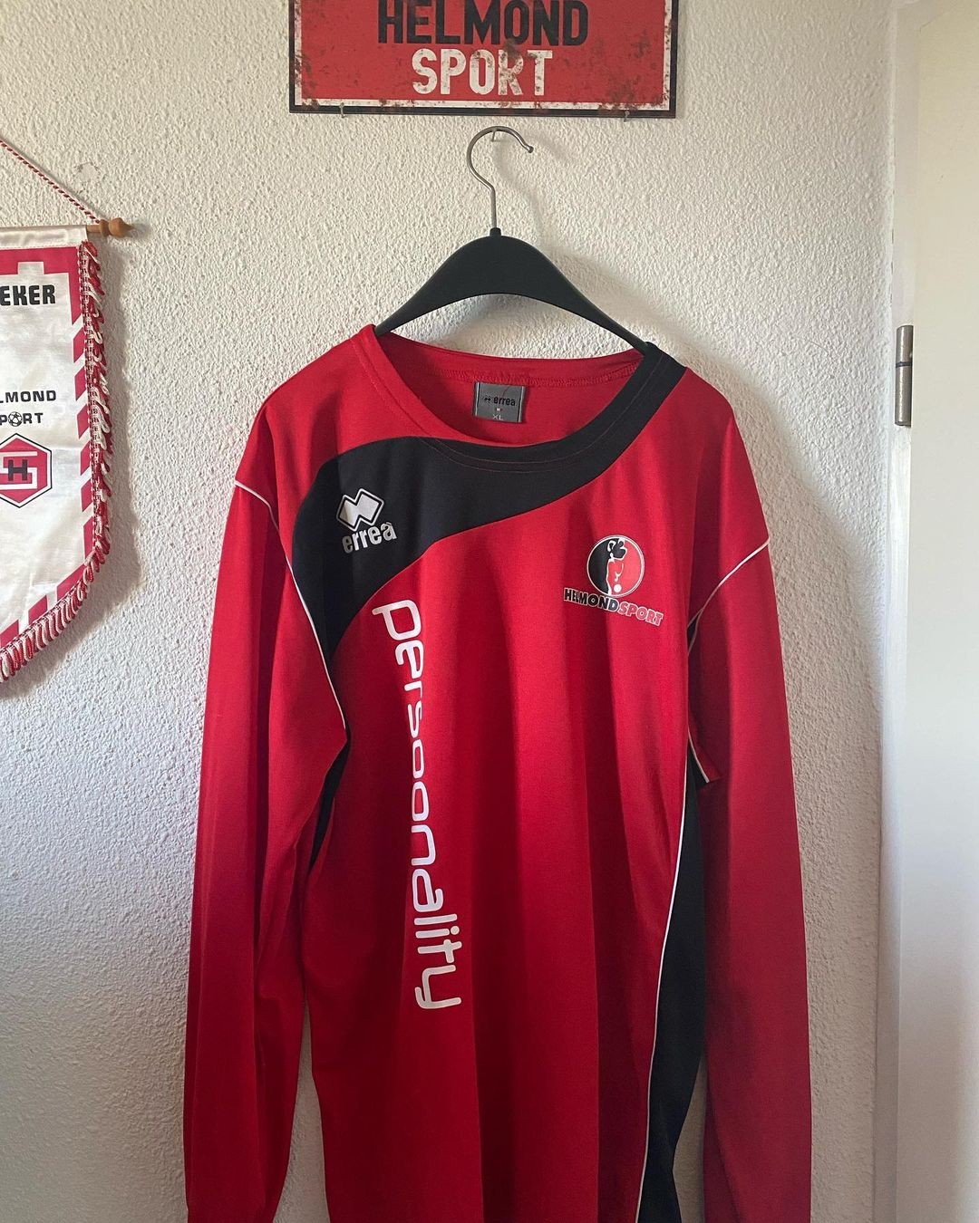 Helmond Sport 2011-12 Home Kit