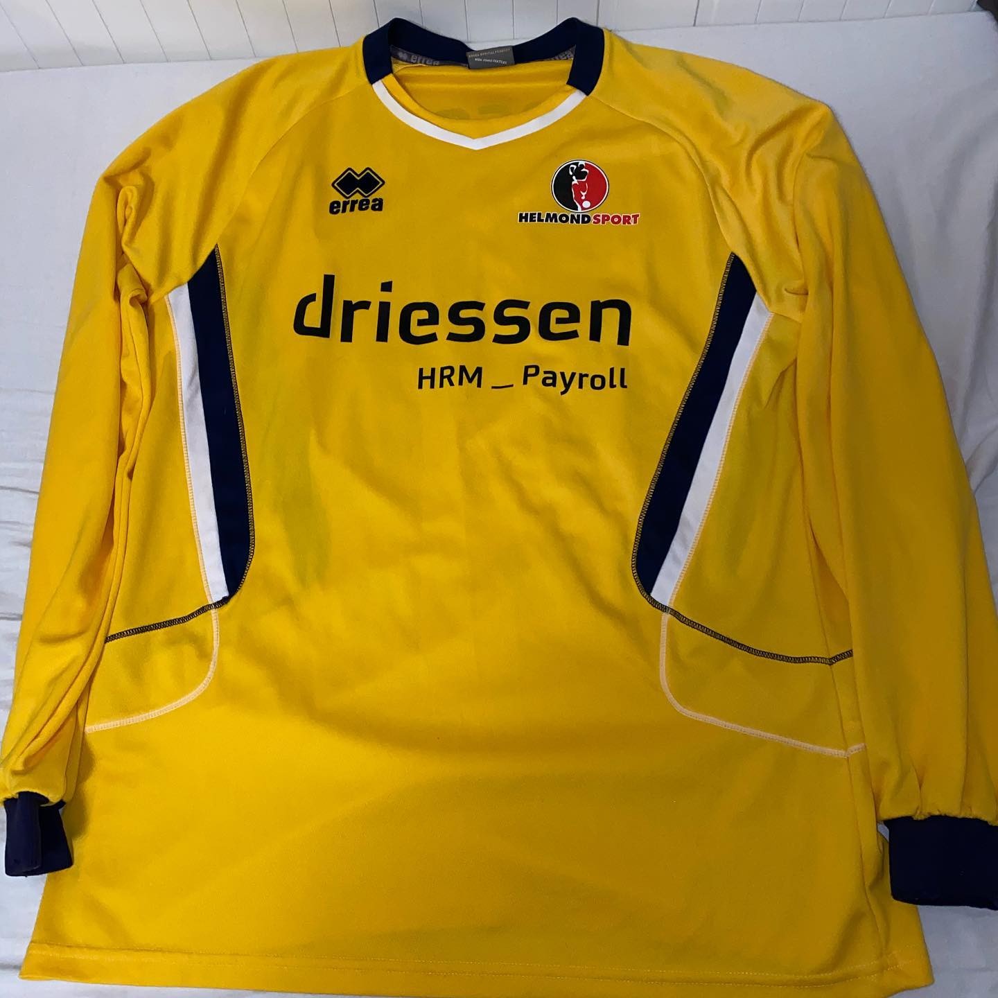 Helmond Sport 2011-12 GK Kit