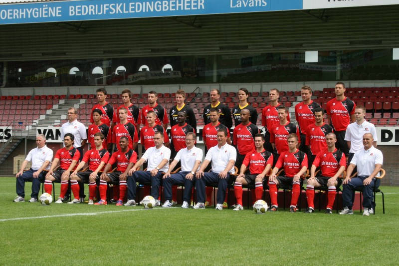 Helmond Sport 2012-13 Home Kit