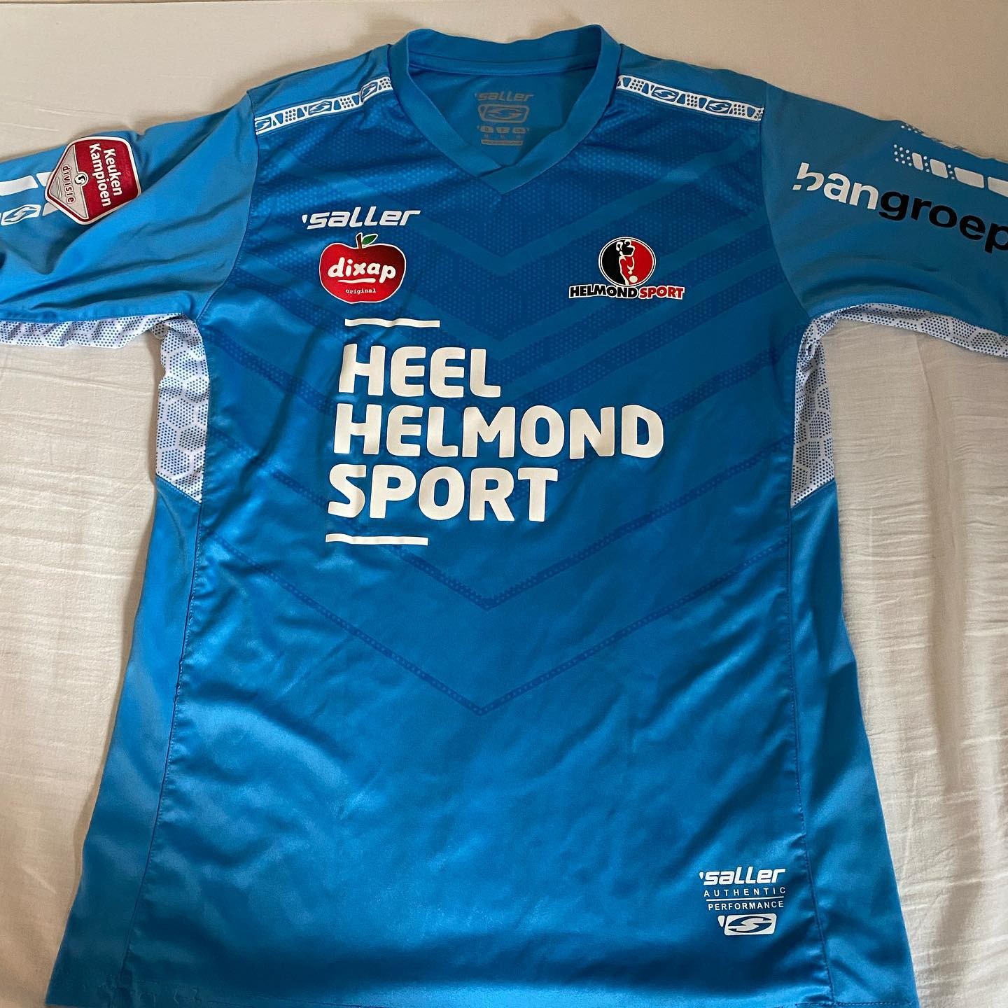 Helmond Sport 2020-21 GK Kit