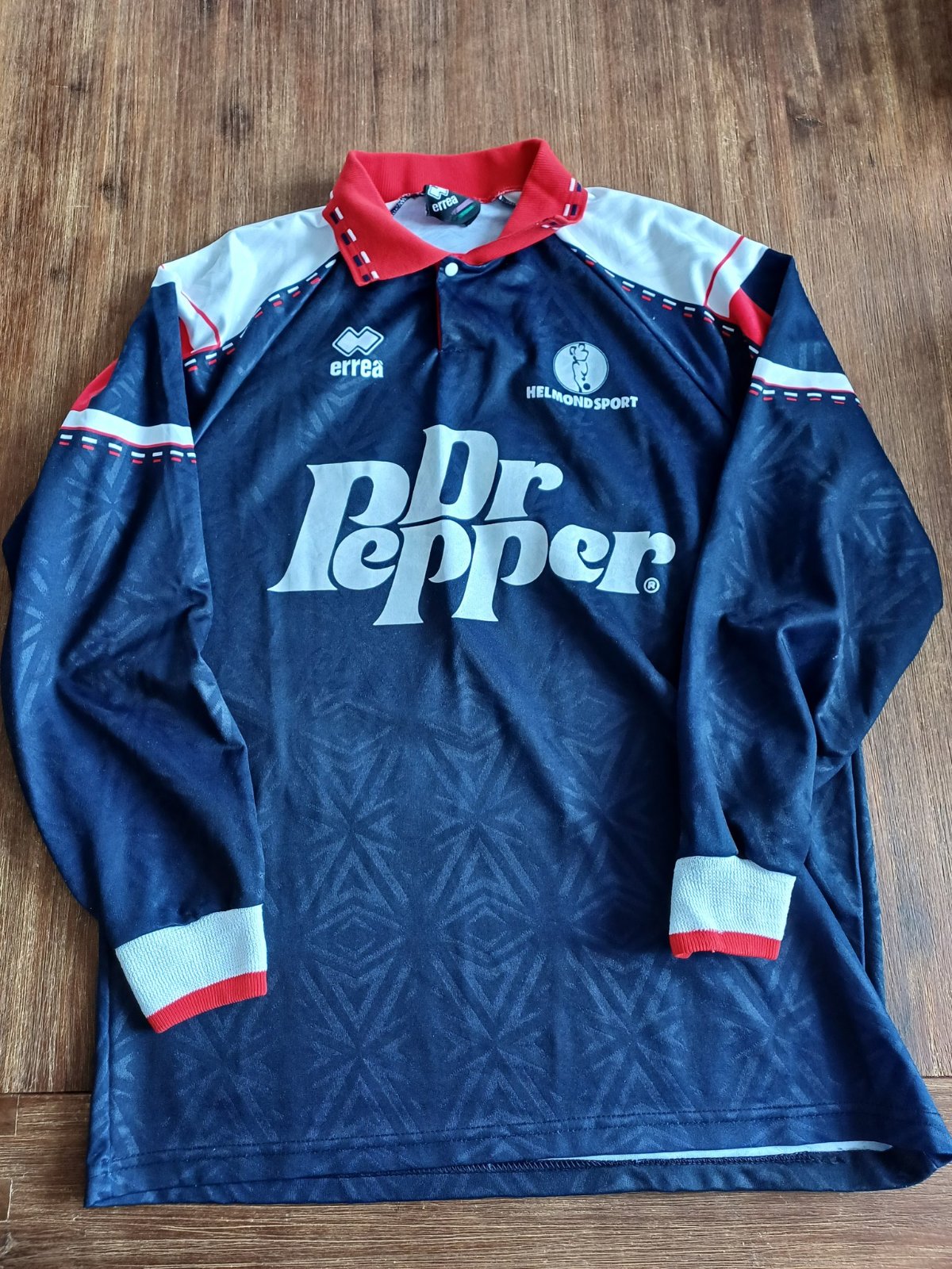 Helmond Sport 1993-94 Away V2 Kit