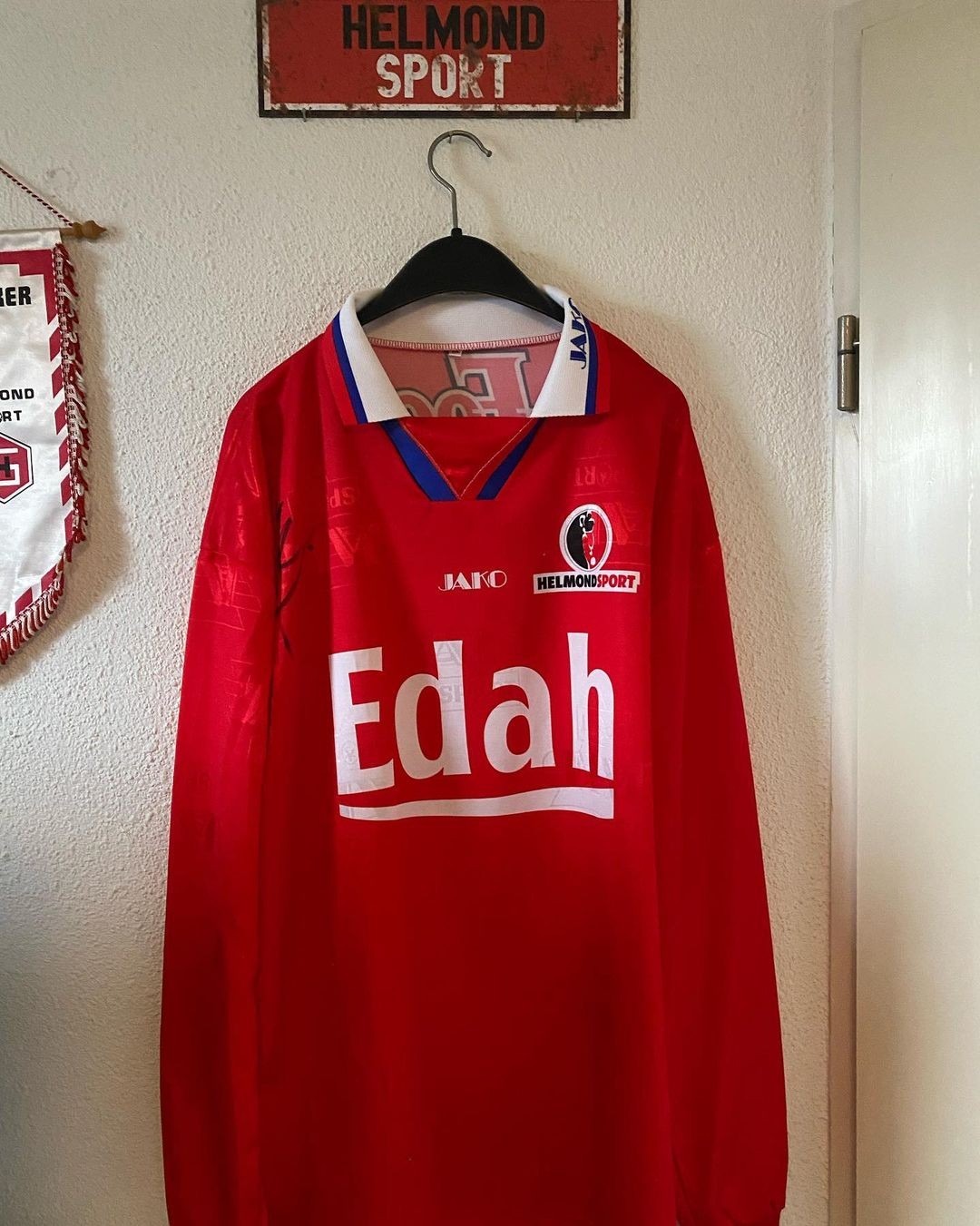 Helmond Sport 1997-98 Home Kit