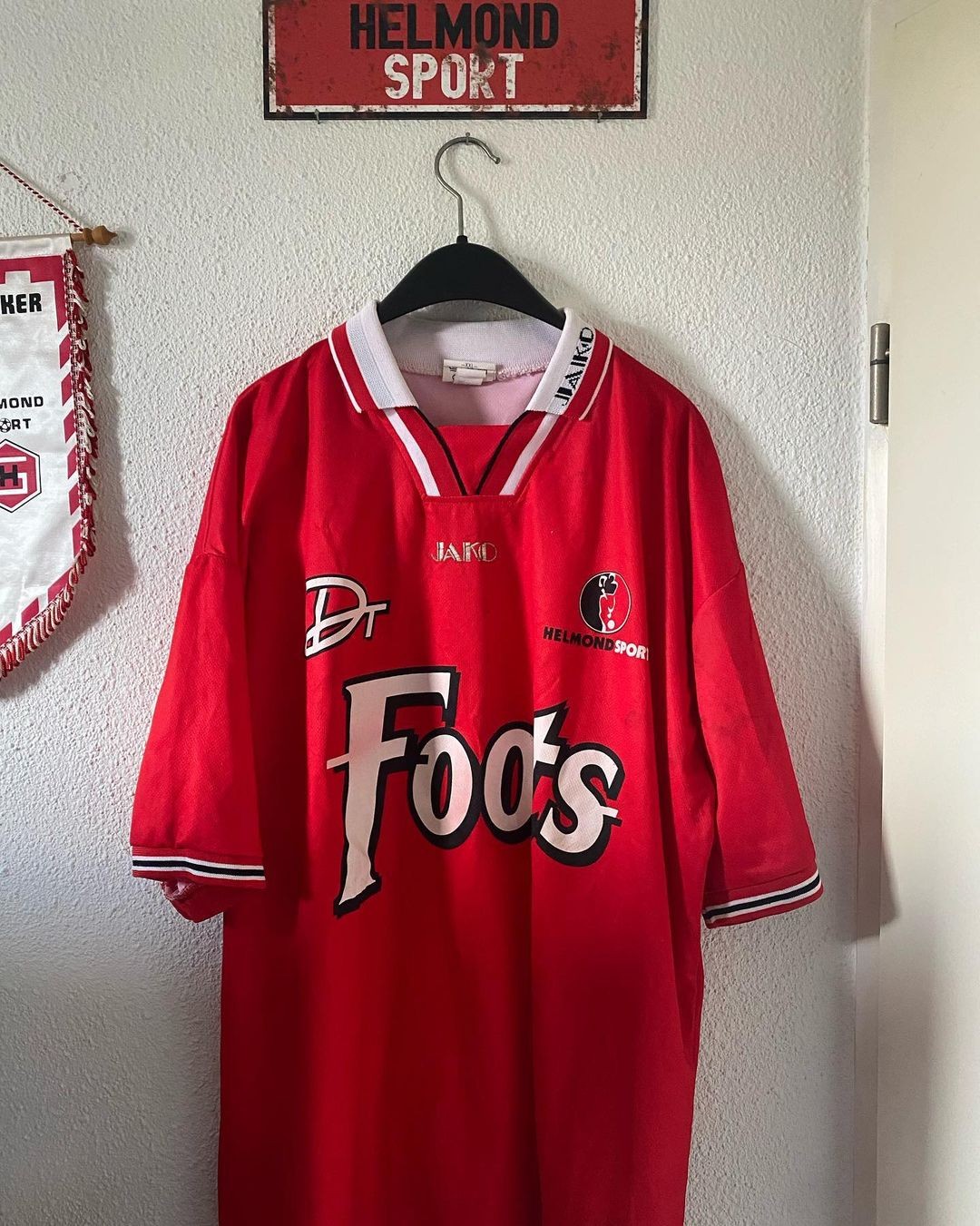 Helmond Sport 1999-00 Home Kit
