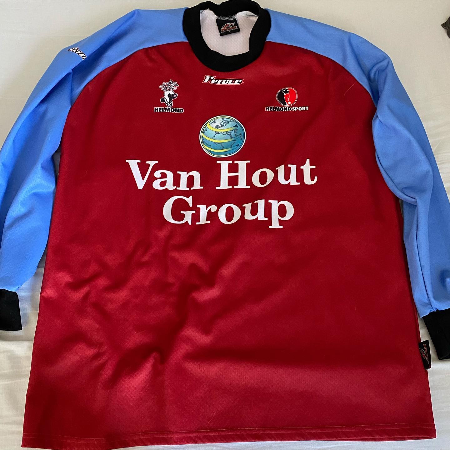 Helmond Sport 2005-06 GK Kit