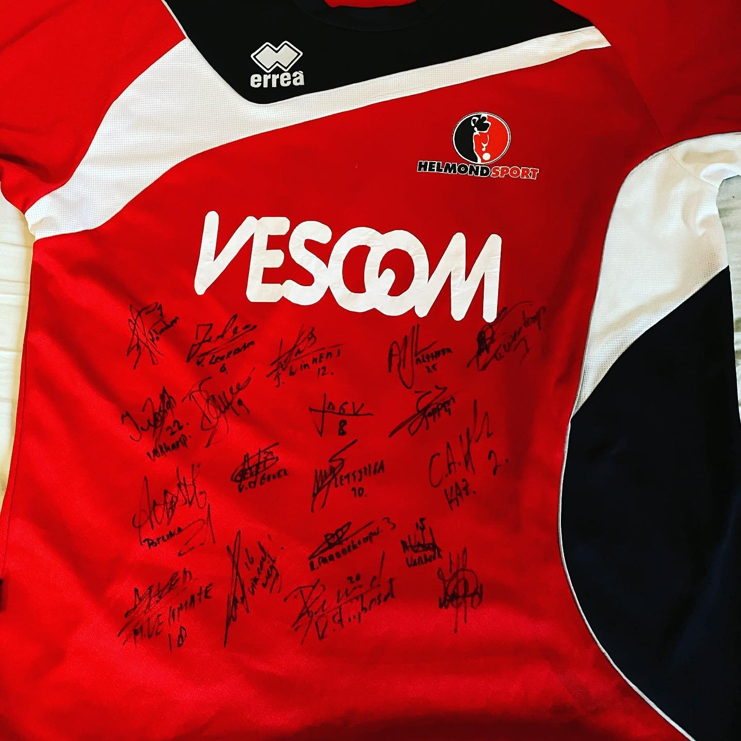 Helmond Sport 2009-10 Home Kit