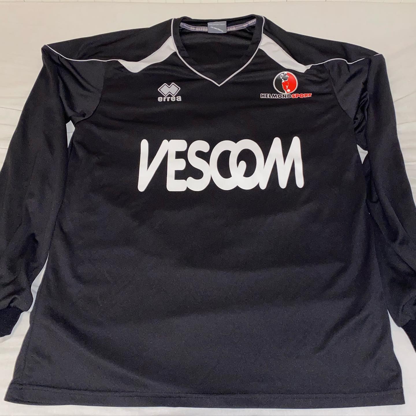 Helmond Sport 2010-11 GK Kit