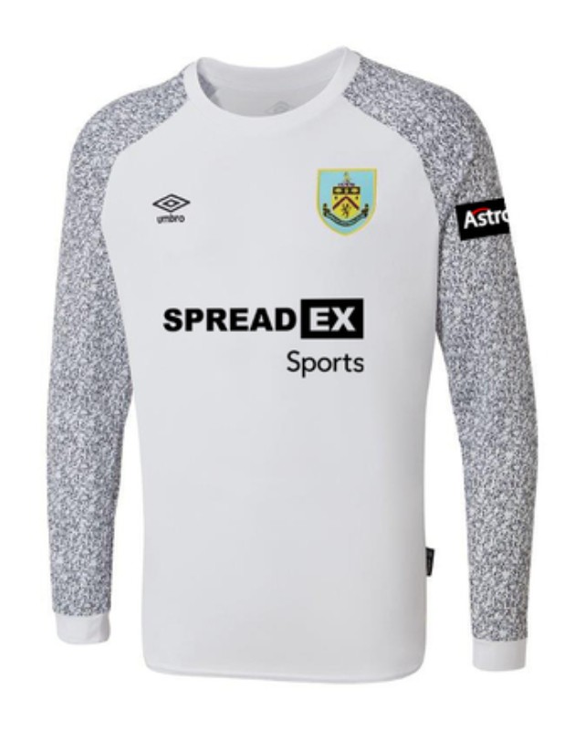 Burnley FC 2021-22 GK Home Kit