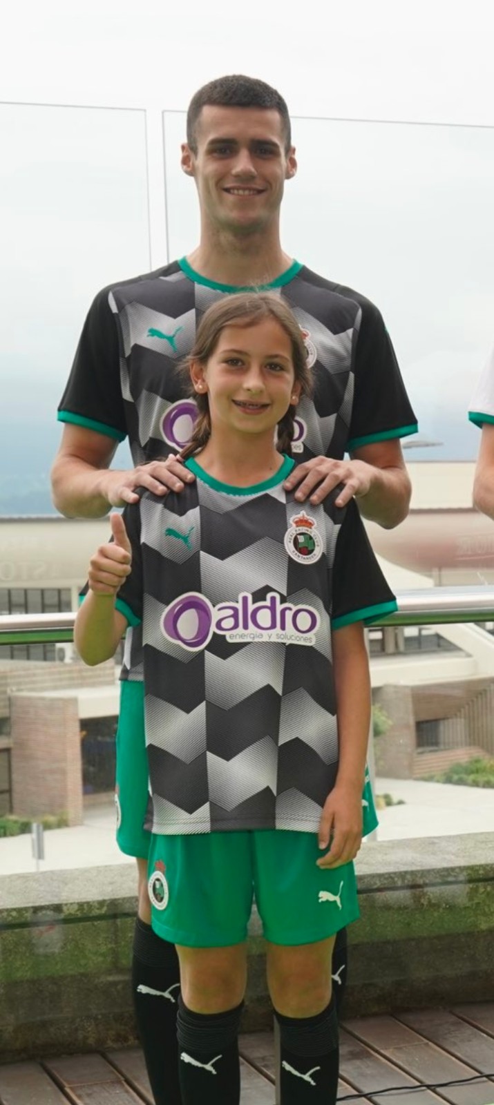 Racing de Santander 2021-22 Away Kit