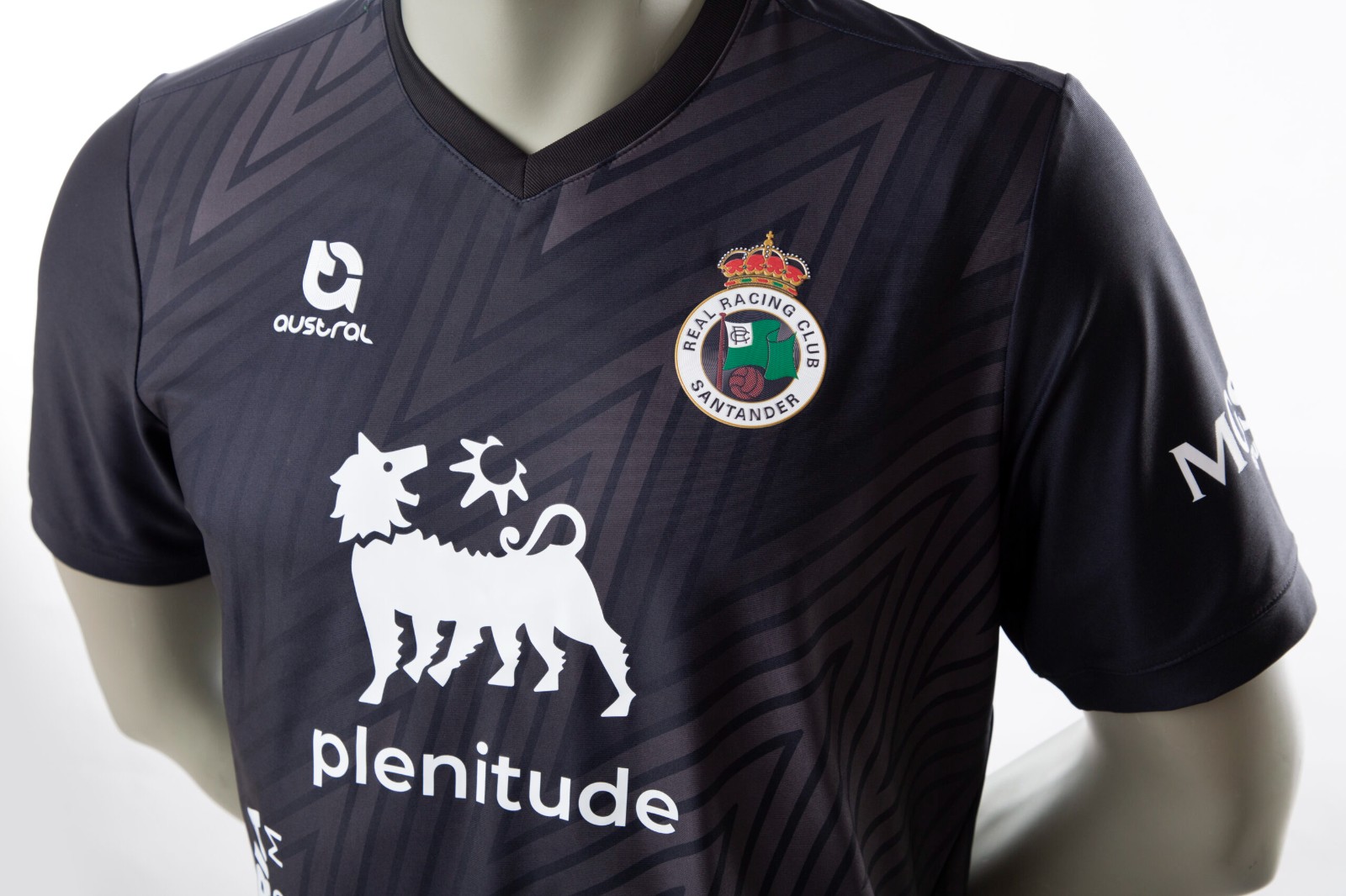 Racing de Santander 2024-25 GK 2 Kit