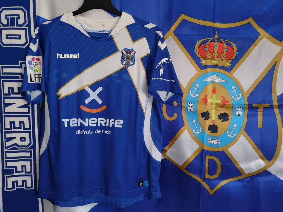 CD Tenerife 2013-14 Away Kit