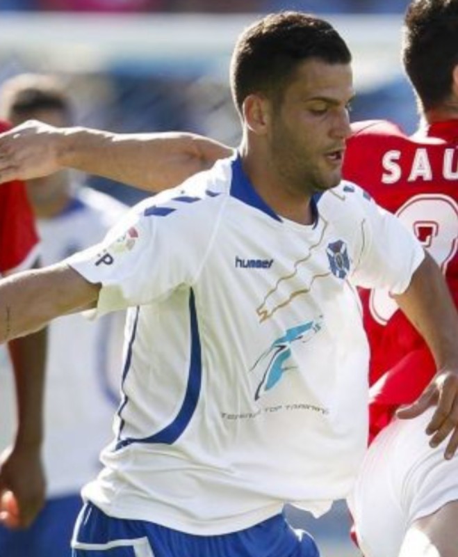 CD Tenerife 2013-14 Home 2 Kit