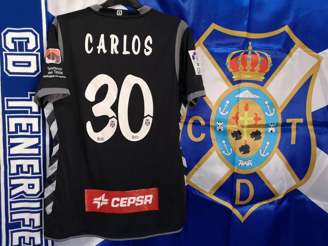 CD Tenerife 2014-15 GK Kit