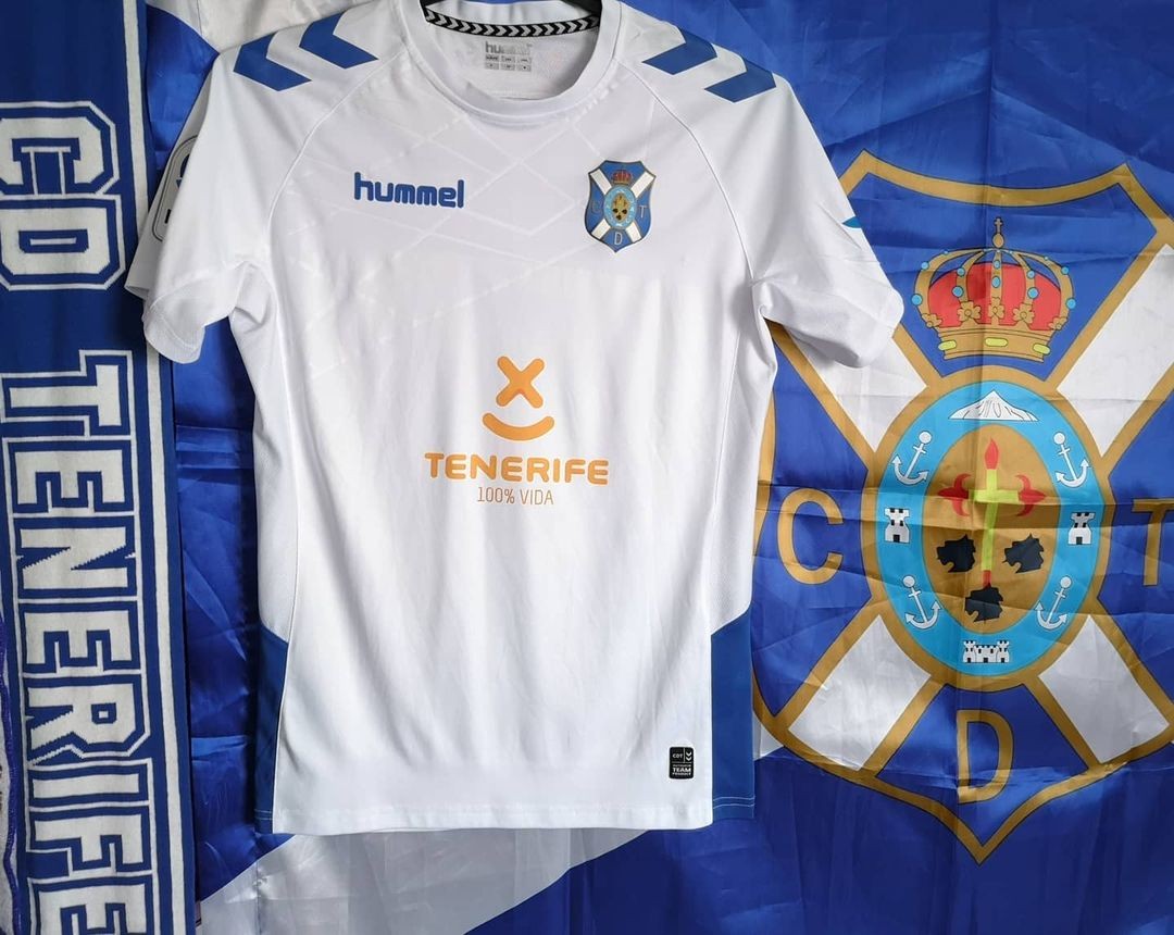 CD Tenerife 2017-18 Home Kit