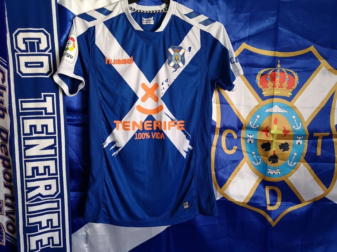 CD Tenerife 2017-18 Away Kit