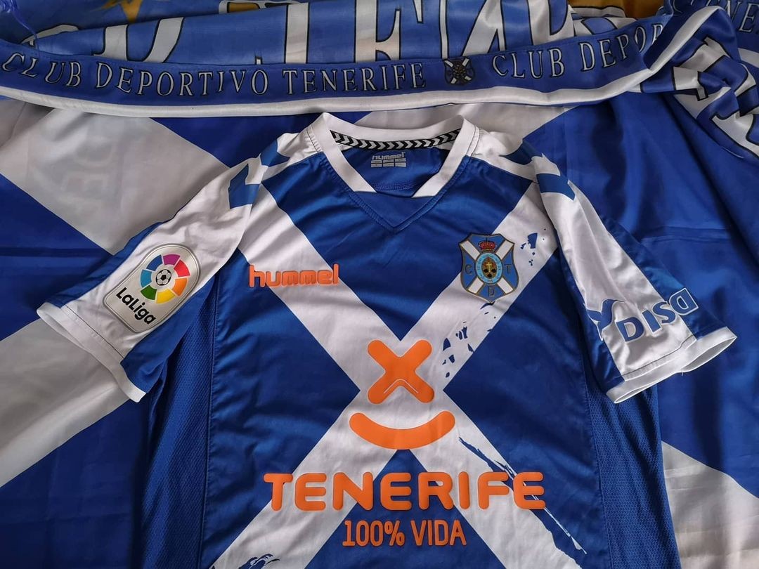 CD Tenerife 2017-18 Away Kit