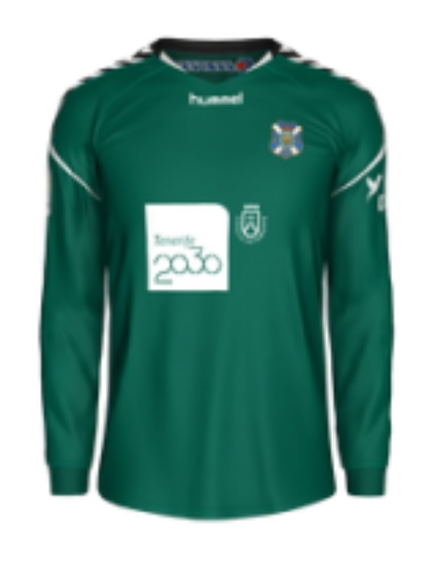 CD Tenerife 2017-18 GK Kit