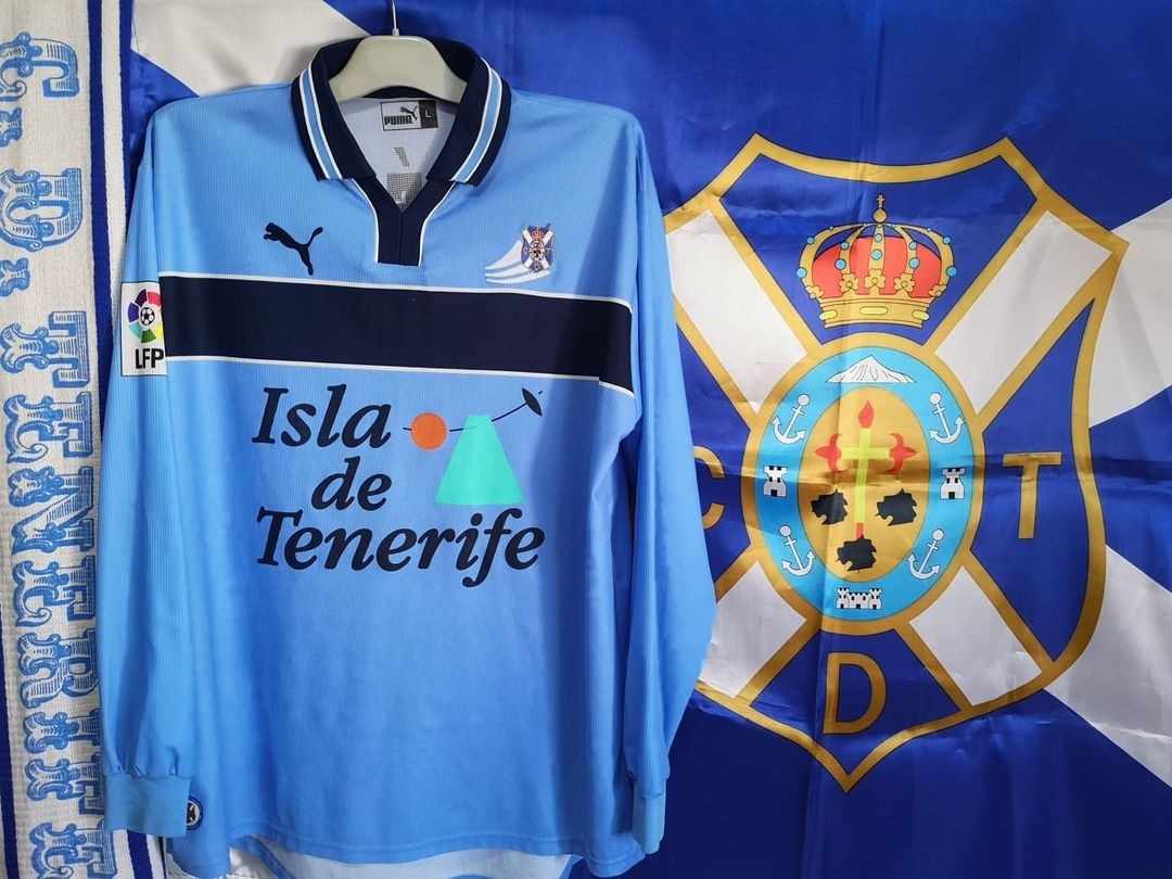 CD Tenerife 1999-00 Away Kit