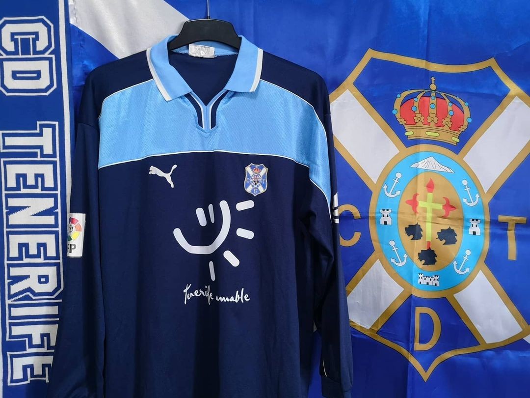 CD Tenerife 2002-03 Away Kit