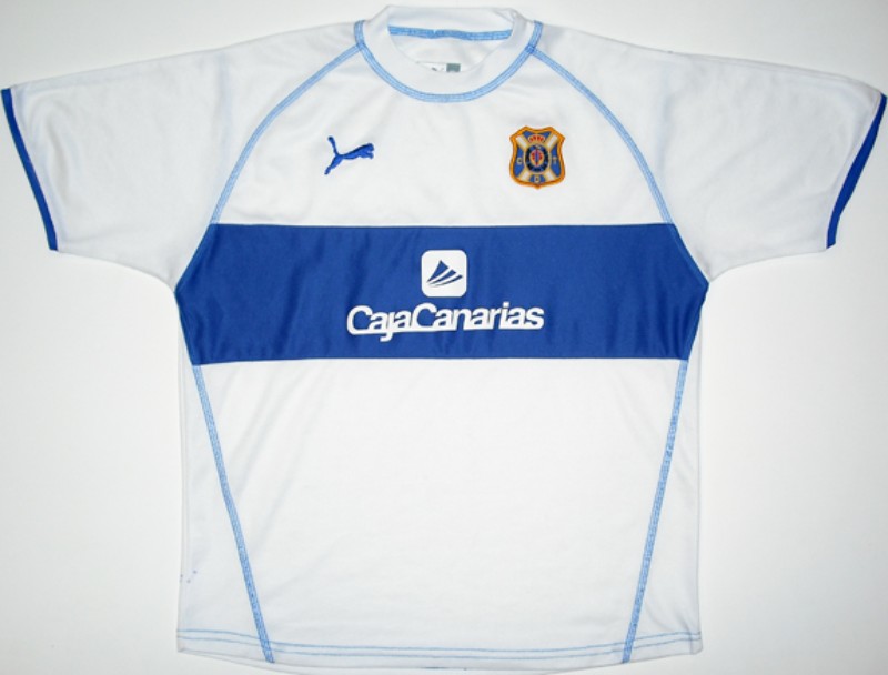 CD Tenerife 2004-05 Home Kit