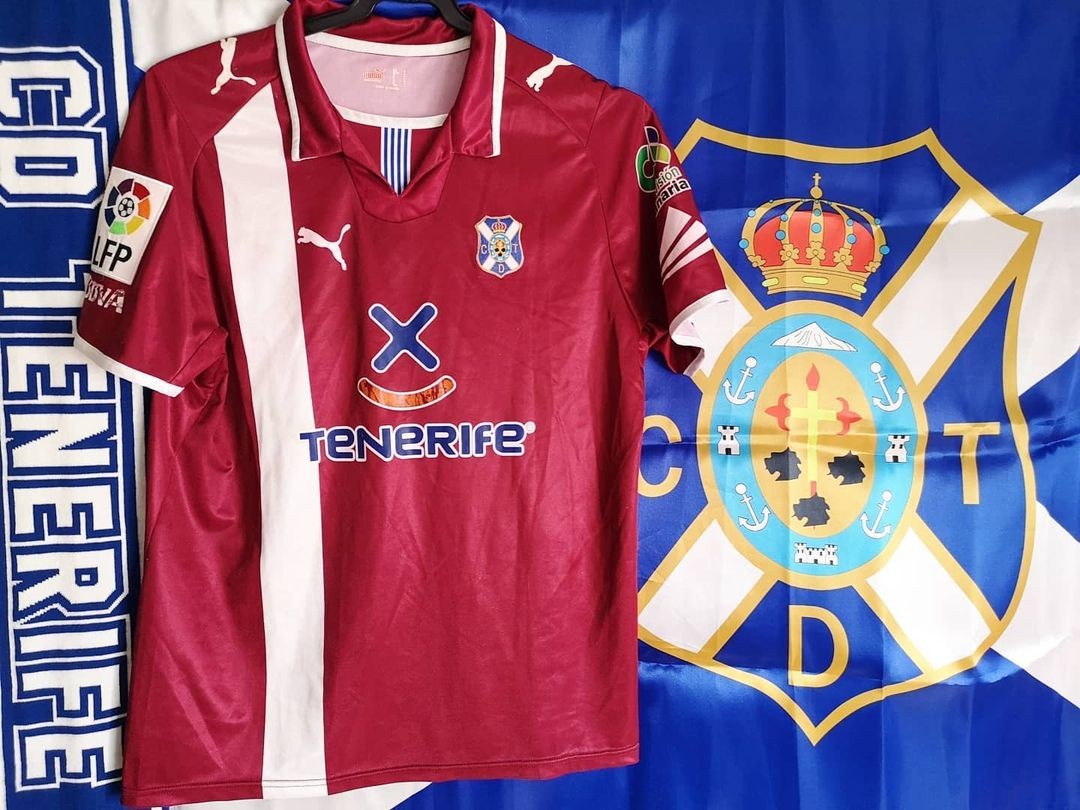 CD Tenerife 2008-09 Third Kit