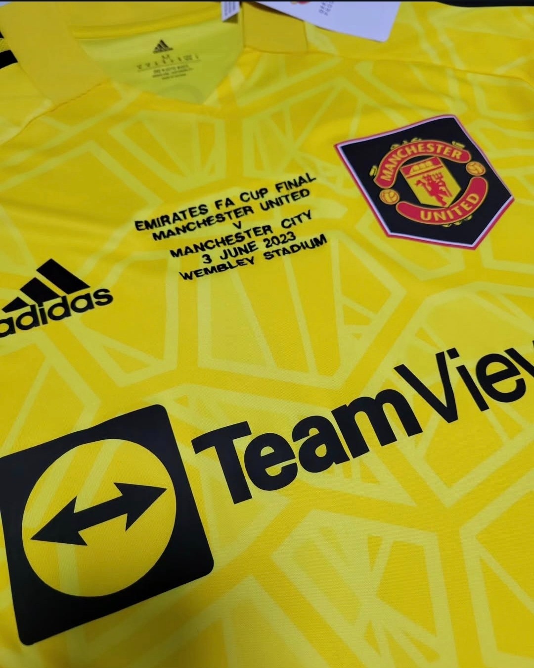 Manchester United 2022-23 FA Cup Final GK Kit