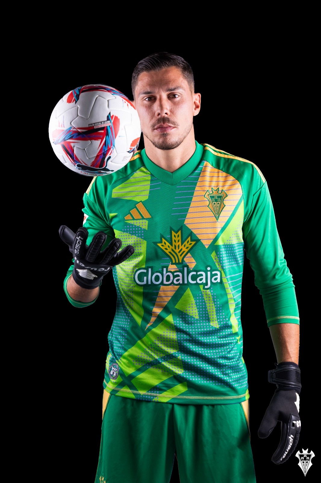 Albacete 2024-25 GK Home Kit