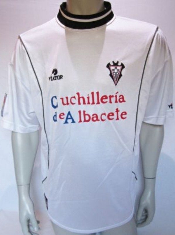 Albacete 2001-02 Home Kit