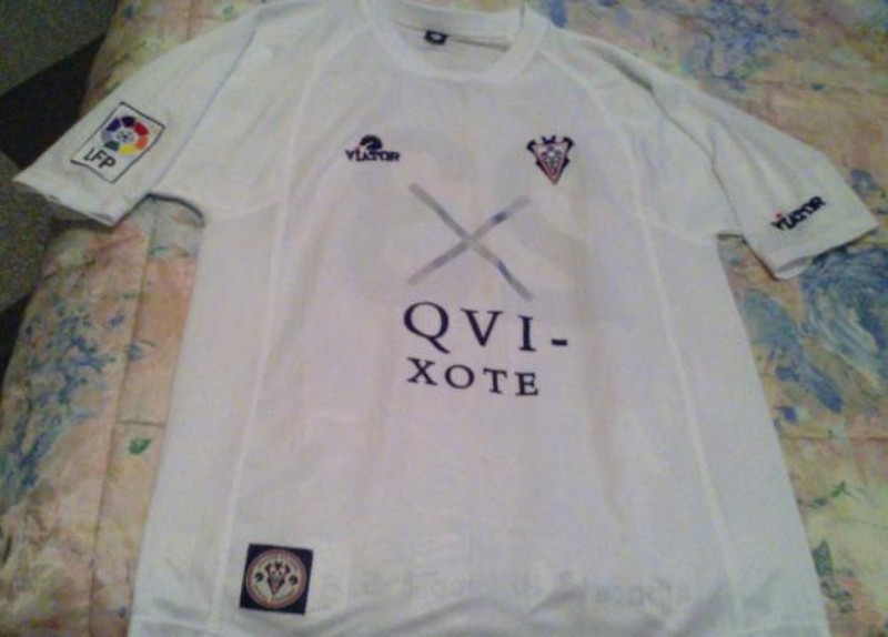 Albacete 2003-04 Home 2 Kit