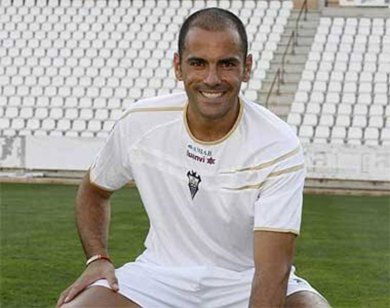 Albacete 2009-10 Pre-Season Home Kit