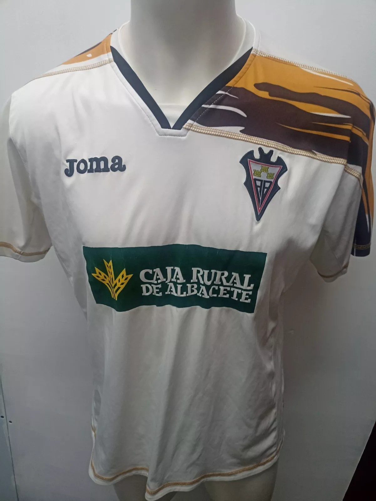 Albacete 2010-11 Home Kit