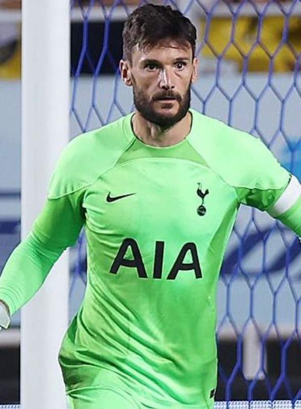 Tottenham Hotspur 2022-23 GK 2 Kit