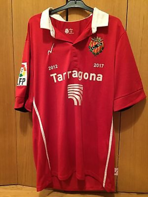 Gimnàstic de Tarragona 2011-12 Home Kit