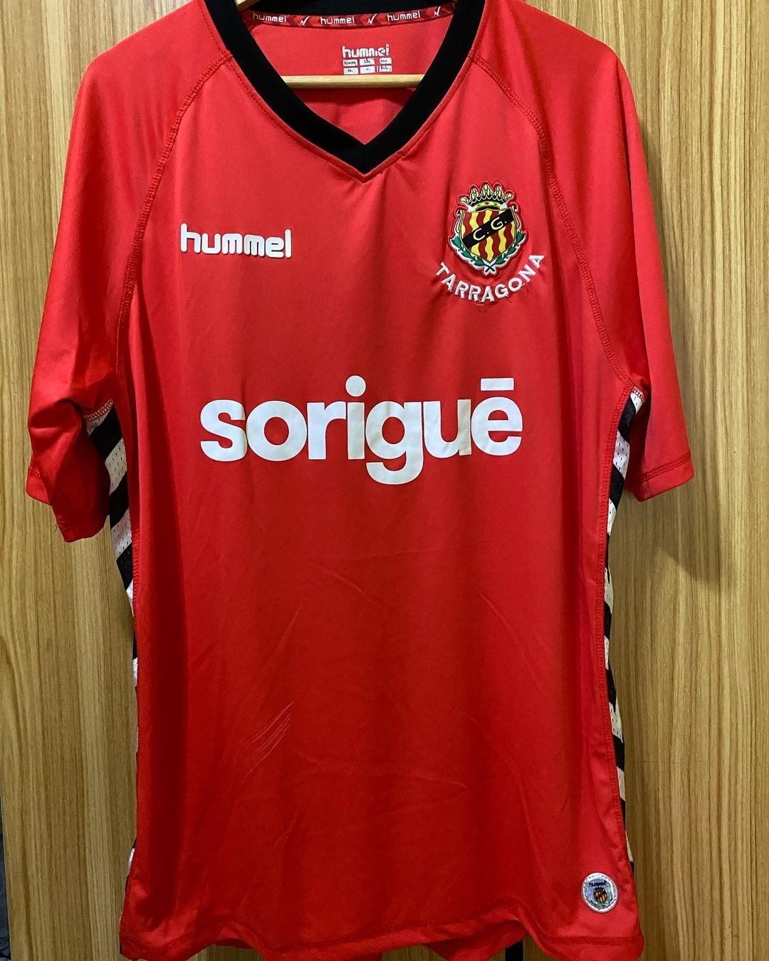 Gimnàstic de Tarragona 2015-16 Home Kit