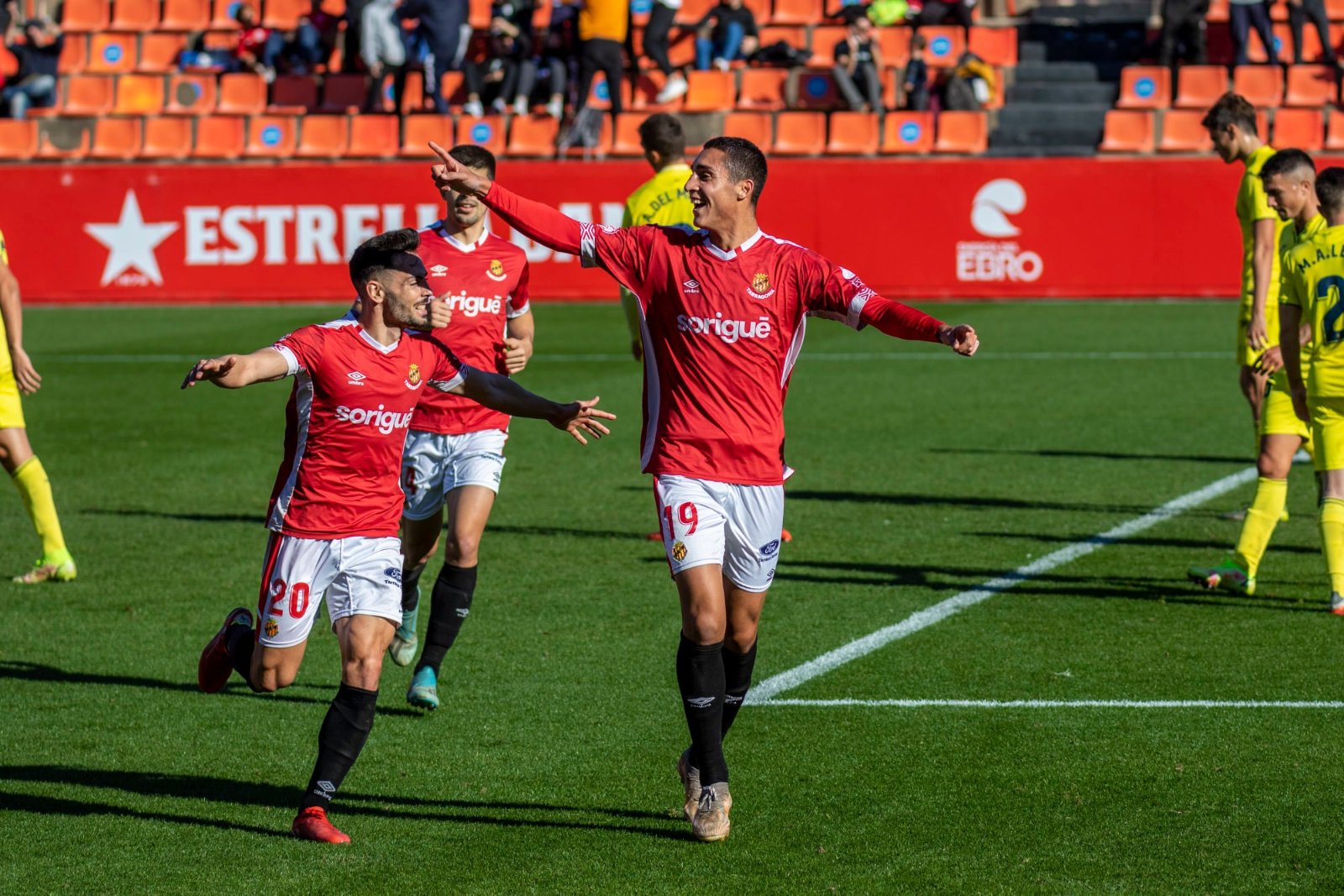 Gimnàstic de Tarragona 2021-22 Home Kit