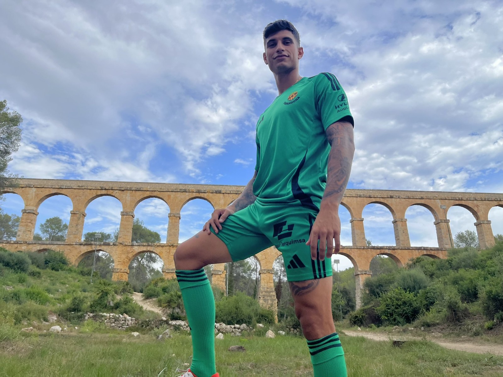 Gimnàstic de Tarragona 2024-25 Away Kit