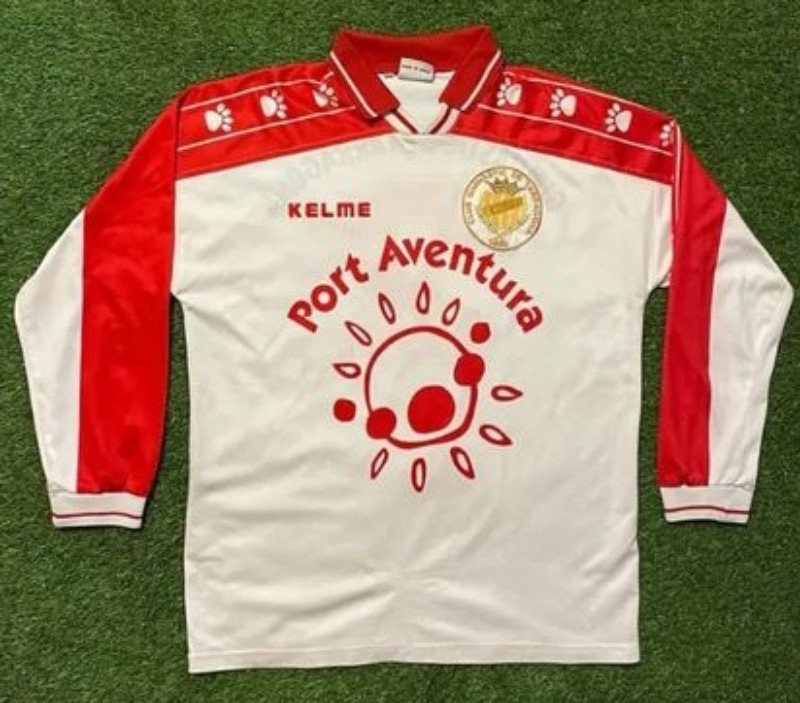 Gimnàstic de Tarragona 1997-98 Away Kit