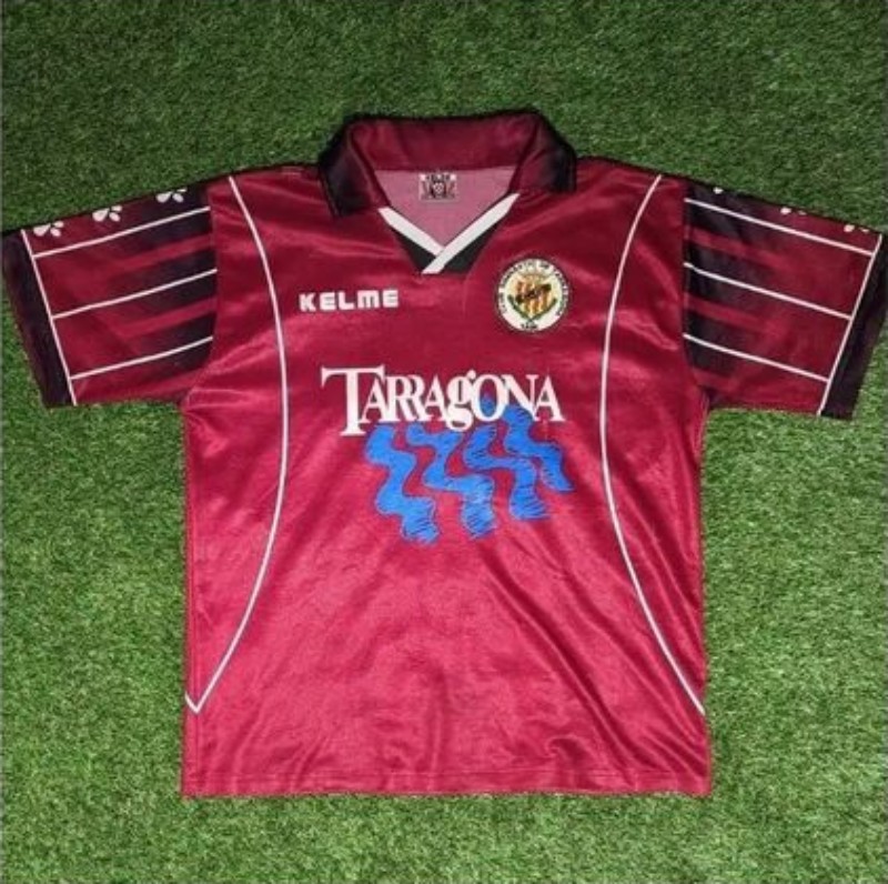 Gimnàstic de Tarragona 1999-00 Home Kit