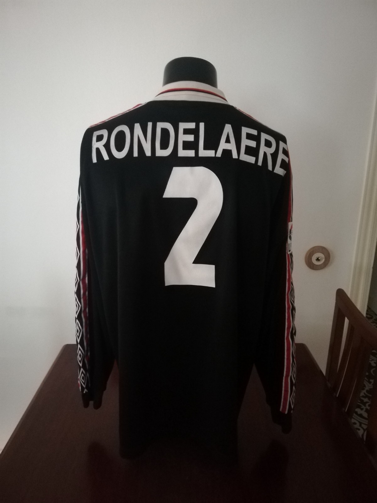 Gimnàstic de Tarragona 2001-02 Away Kit