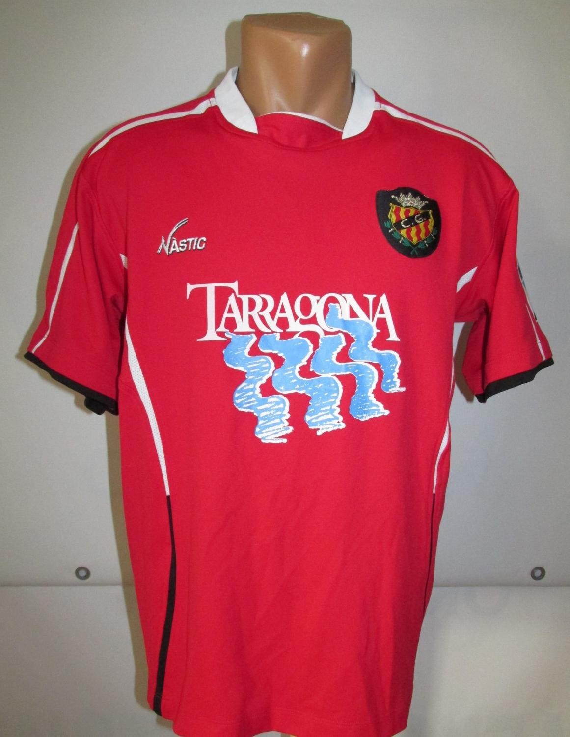 Gimnàstic de Tarragona 2005-06 Home Kit