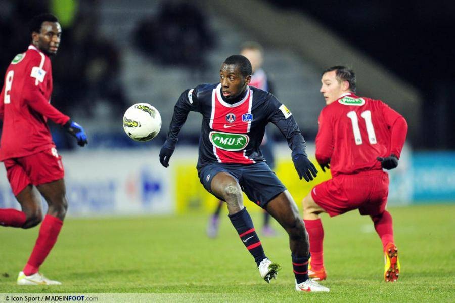 Paris Saint-Germain 2011-12 Coupe de France Home Kit