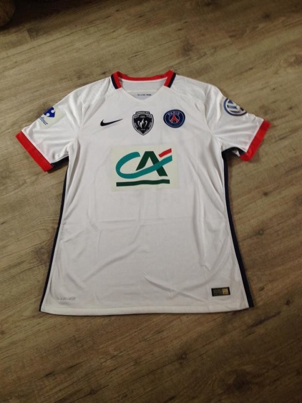 Paris Saint-Germain 2015-16 Coupe de France Away Kit